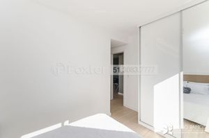 Image 10 - 184295