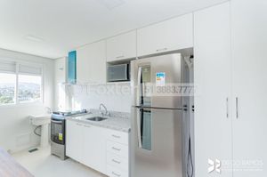 Image 17 - 184295