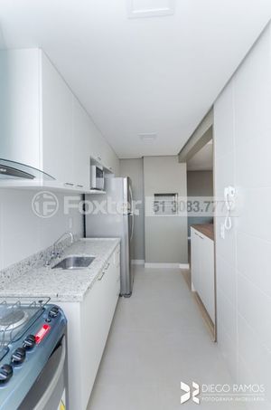 Image 18 - 184295
