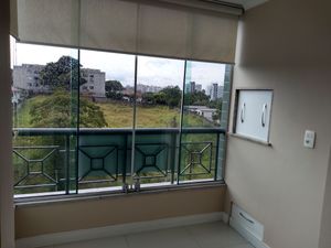 Image 11 - 184303