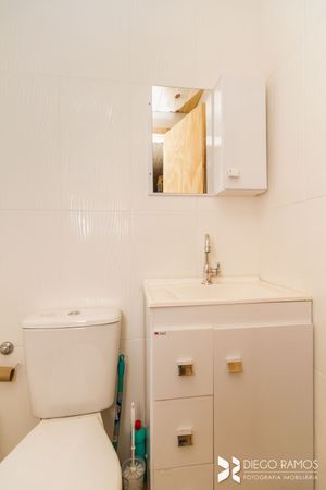 Image 30 - 184340