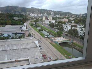 Image 21 - 184486