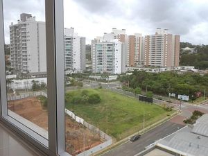 Image 22 - 184486
