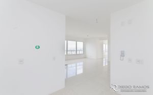 Image 30 - 184527