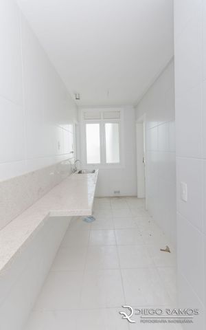 Image 31 - 184527