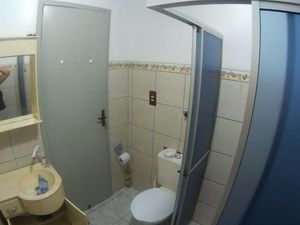 Image 4 - 184575