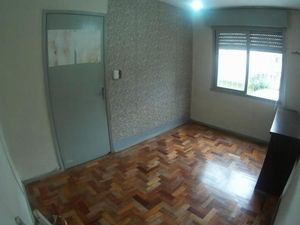 Image 5 - 184575
