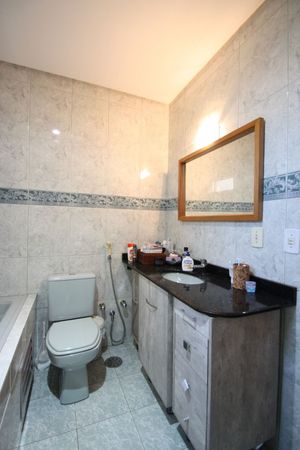 Image 7 - 184624