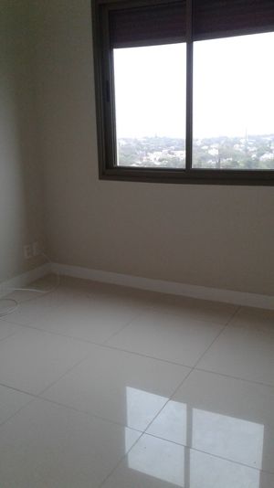 Image 10 - 184817