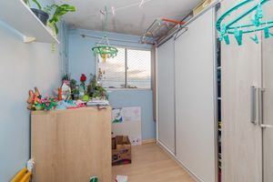 Image 4 - 184821