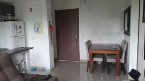 Image 2 - 184835