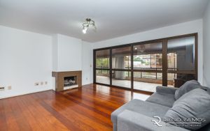 Image 3 - 184840