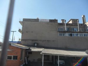 Image 12 - 184886