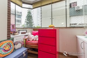 Image 10 - 184901