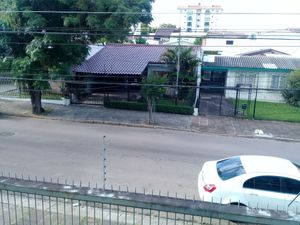 Image 11 - 184928