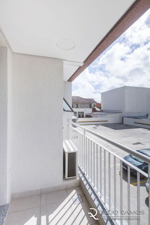 Image 8 - 184947