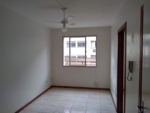 Image 11 - 184972