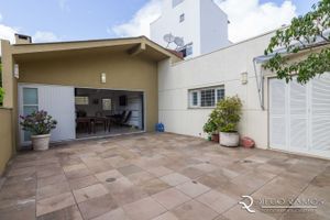 Image 35 - 185165