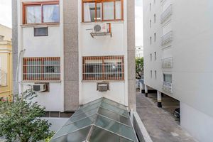 Image 9 - 185305