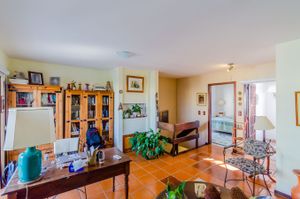 Image 28 - 185319