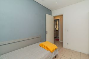 Image 9 - 185328