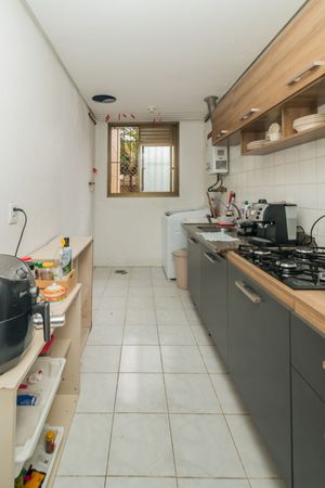 Image 19 - 185328