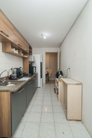 Image 20 - 185328