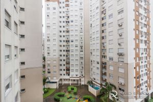 Image 12 - 185362