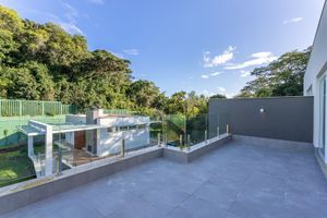 Image 37 - 185377