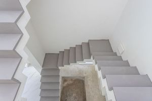 Image 45 - 185383