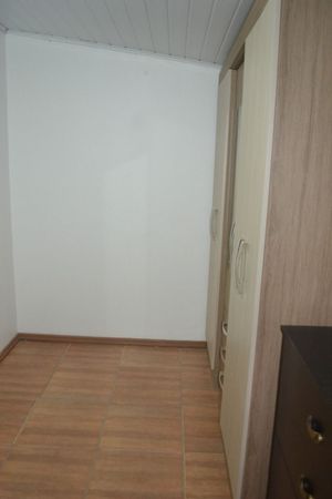 Image 13 - 185447