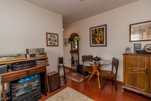 Image 3 - 185528