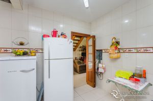 Image 30 - 185563
