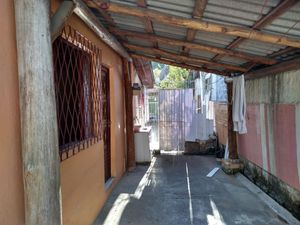 Image 11 - 185624