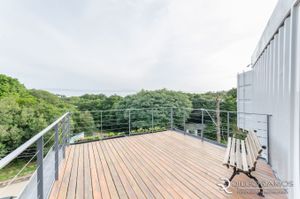 Image 17 - 185706