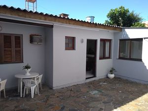 Image 22 - 185718