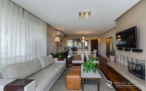 Image 17 - 185766