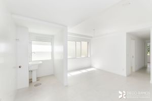 Image 19 - 185845