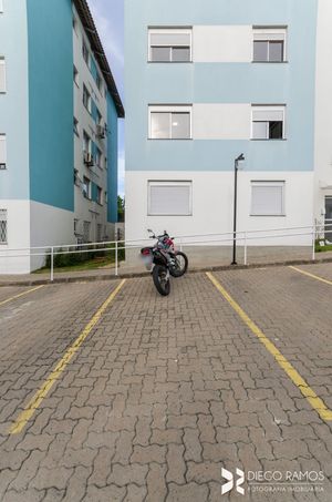 Image 17 - 185911