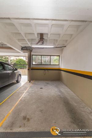 Image 17 - 185912