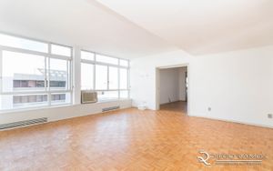 Image 3 - 185942