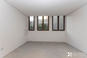 Image 4 - 186124