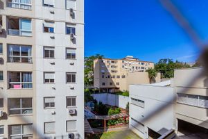 Image 11 - 186178