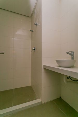 Image 14 - 186193