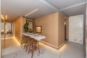 Image 34 - 186258