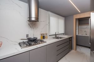 Image 39 - 186258