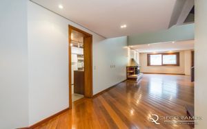 Image 1 - 186710