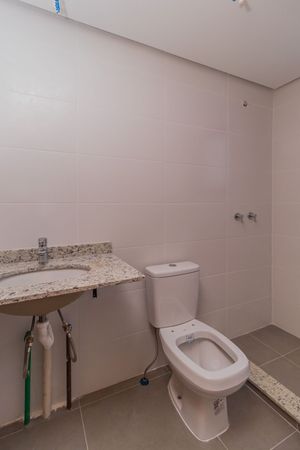 Image 17 - 186814