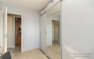 Image 10 - 186882