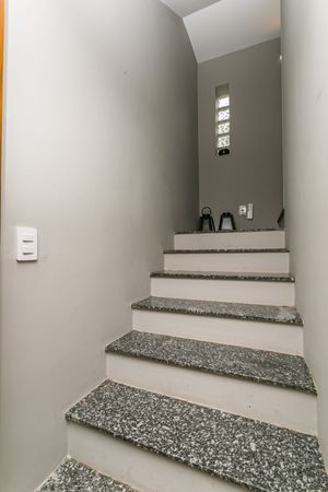 Image 14 - 186972